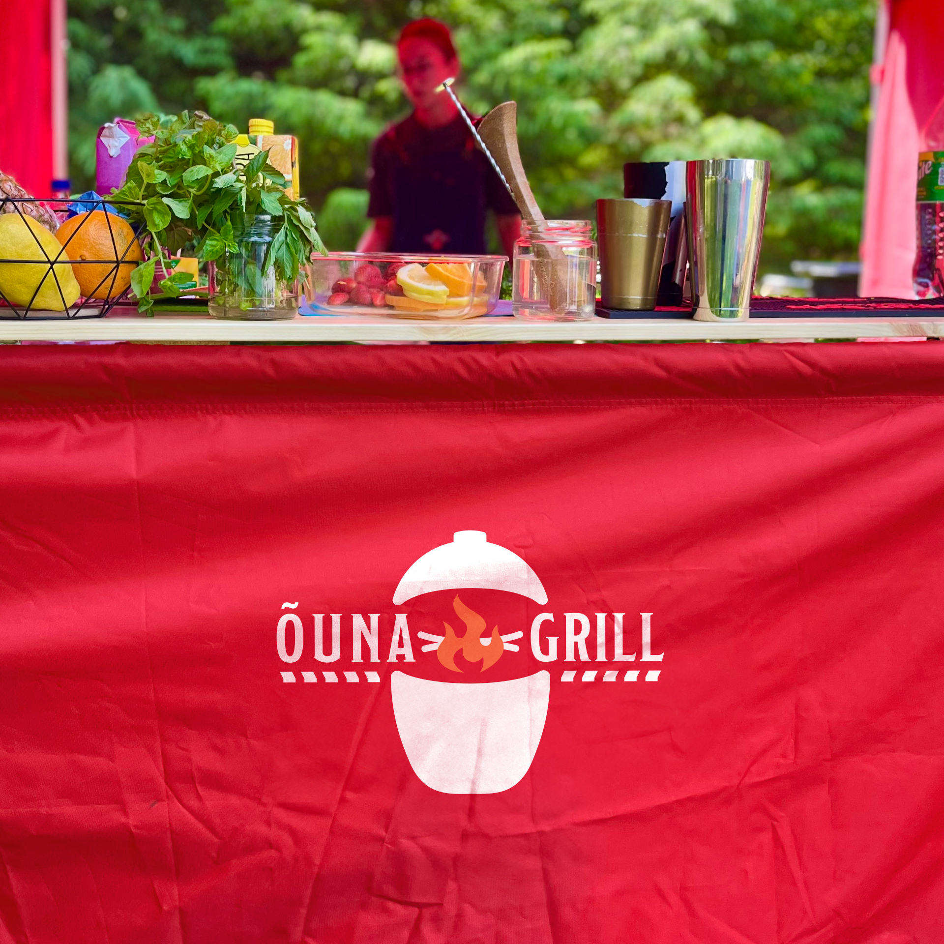 Logo kujundamine Õuna Grill